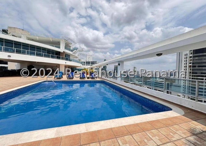 Beautiful Condo